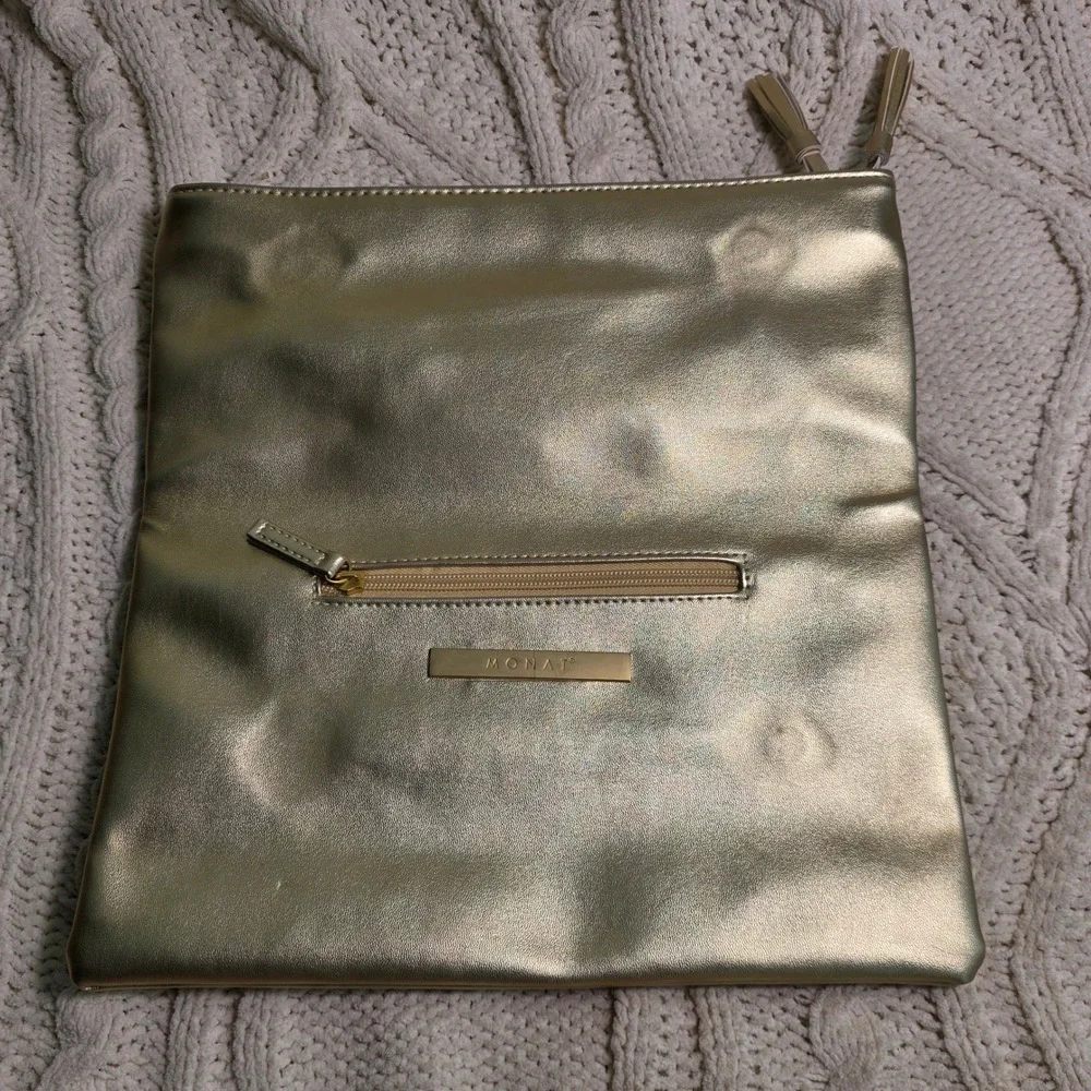 Monat Foldover Clutch Gold Metallic Faux Leather Tassel Zip Womens OS Excellent